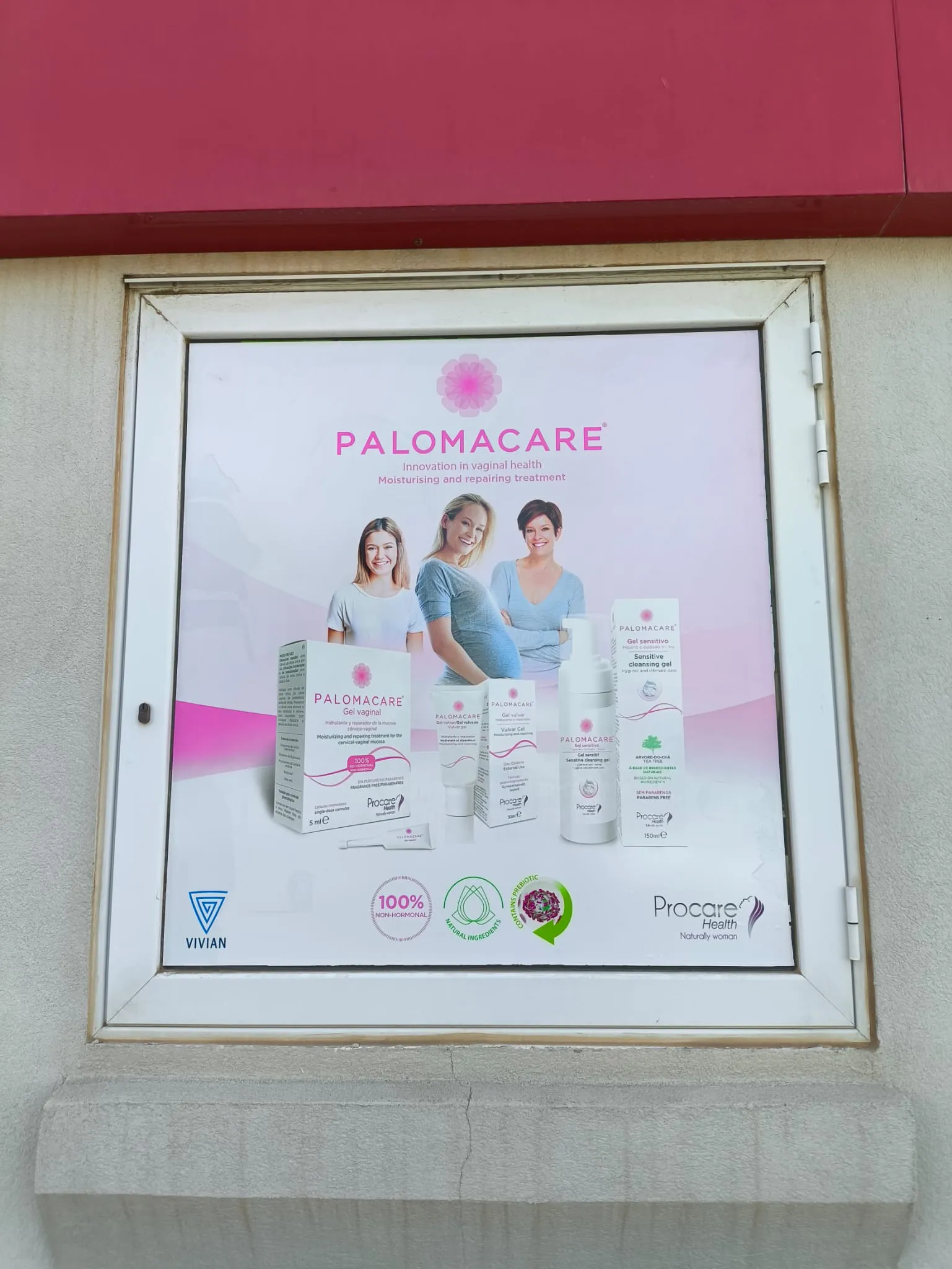The same campaign panel fitted to a further window on a rendered elevation